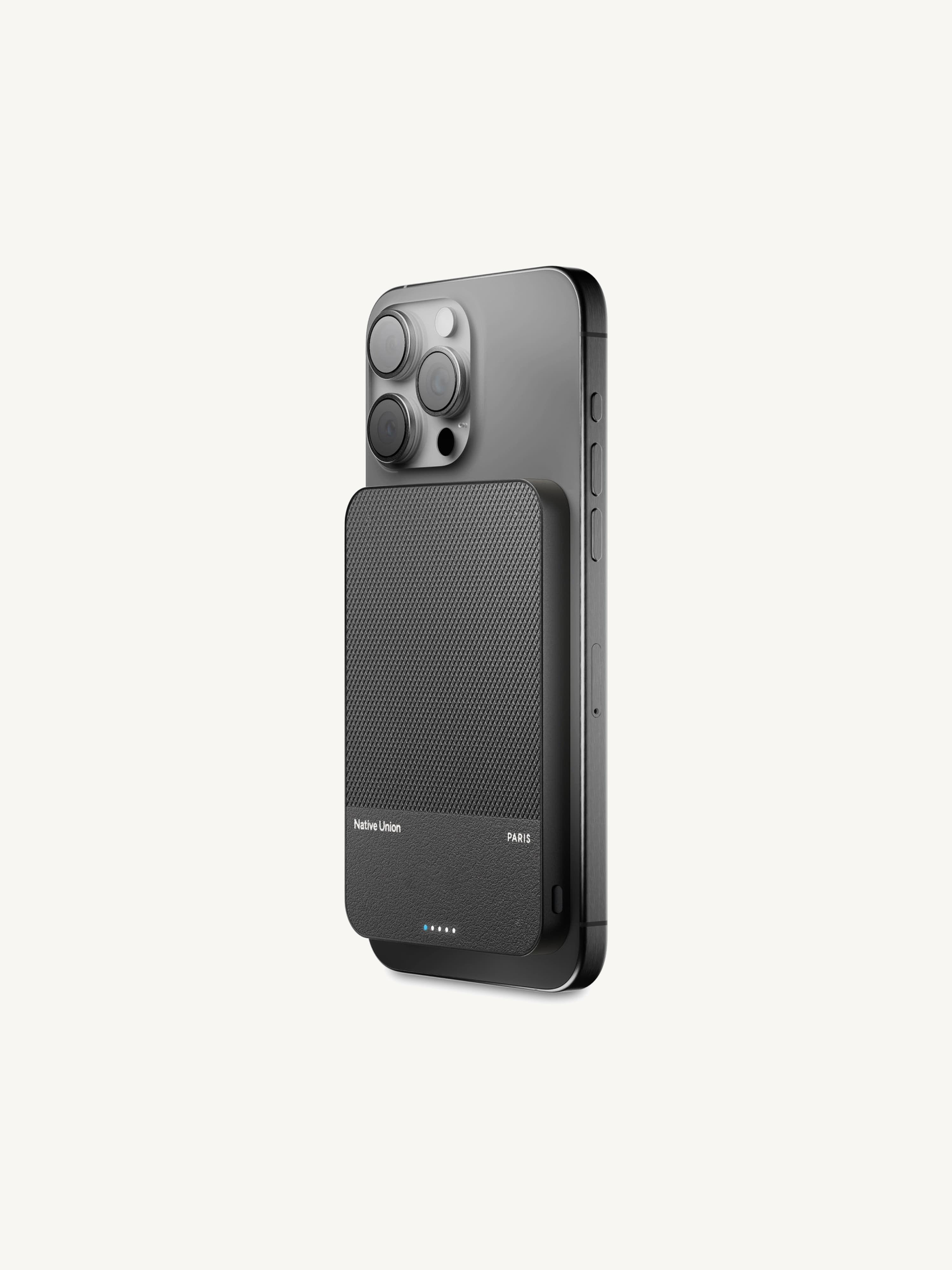 Native Union (RE)Classic Magnetic Power Bank view 3