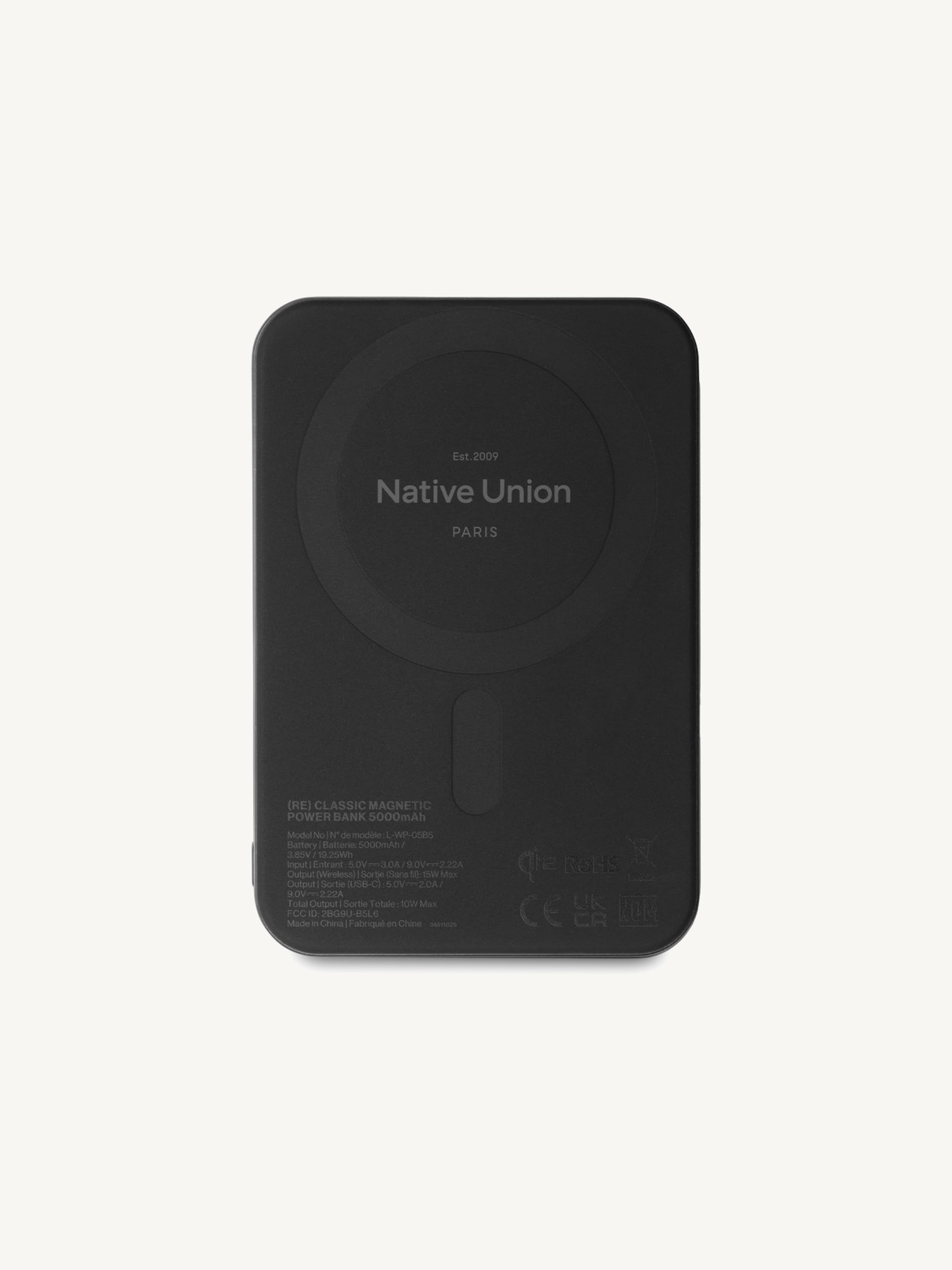 Native Union (RE)Classic Magnetic Power Bank view 2
