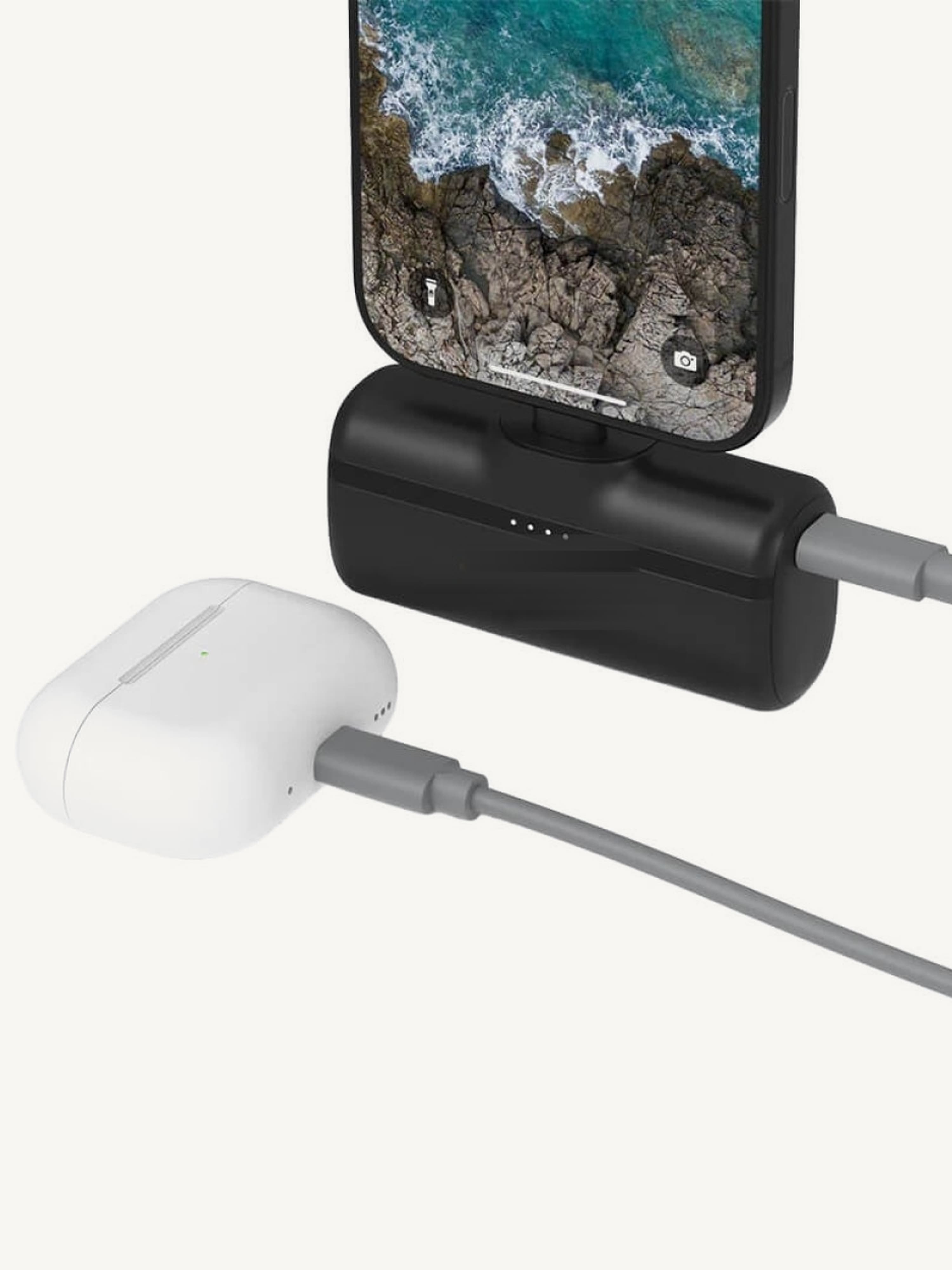 Nimble Bump Portable Charger view 2