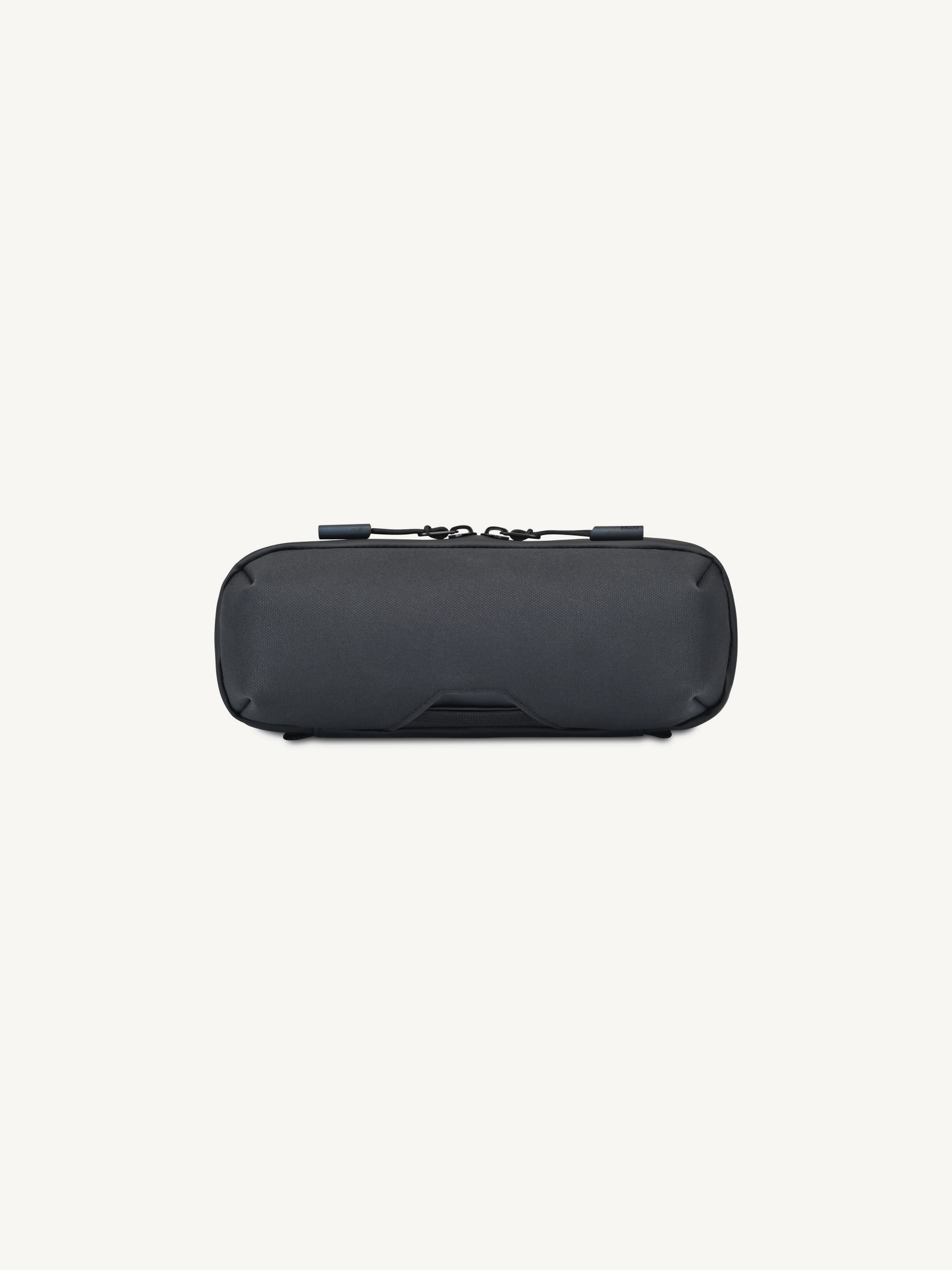 MiiR Olympus 2.0 Tech Organizer 1L view 2